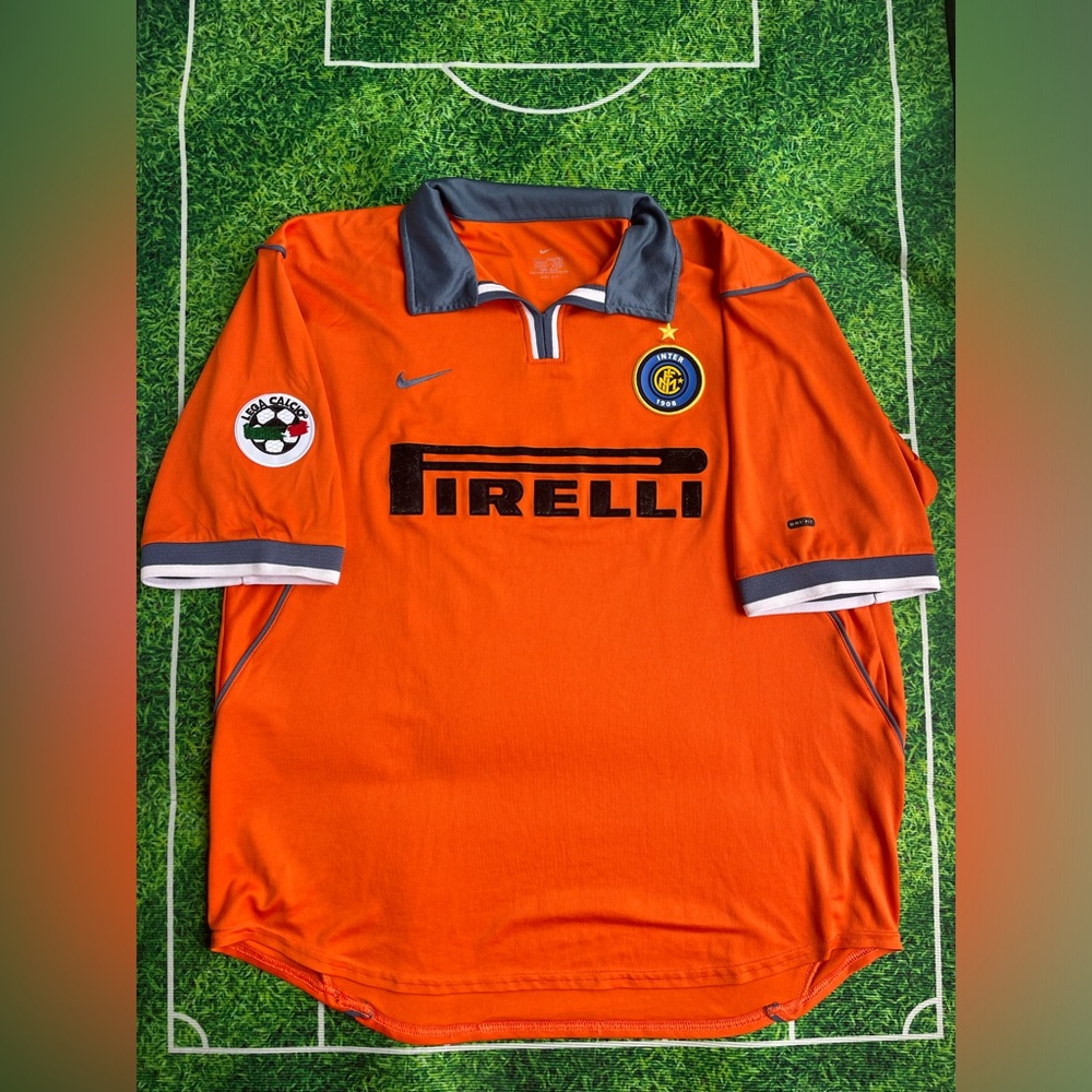 CHRISTIAN VIERI INTER MILAN 2000/01 NIKE AUTHENTIC SHIRT.